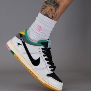 NIKE SB DUNK LOW WHITE CLEAR EMERALD  ( UA QUALITY)